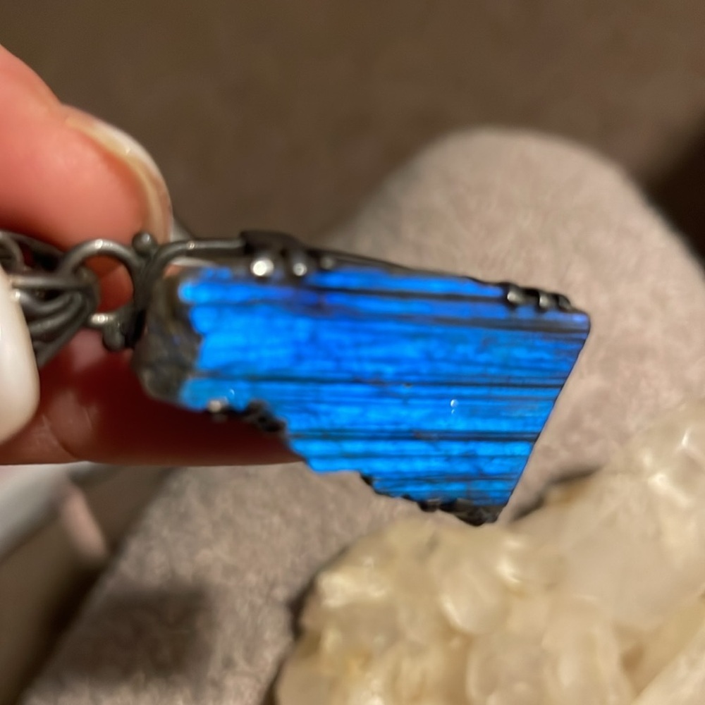 No brand, Necklace, crystal labordoite, blue. - Picture 11 of 16